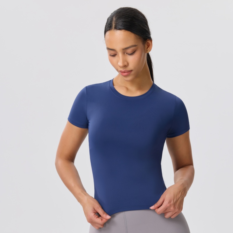 T-shirt sportiva slim a tinta  - Yoga Fitness Training recensione e prezzo